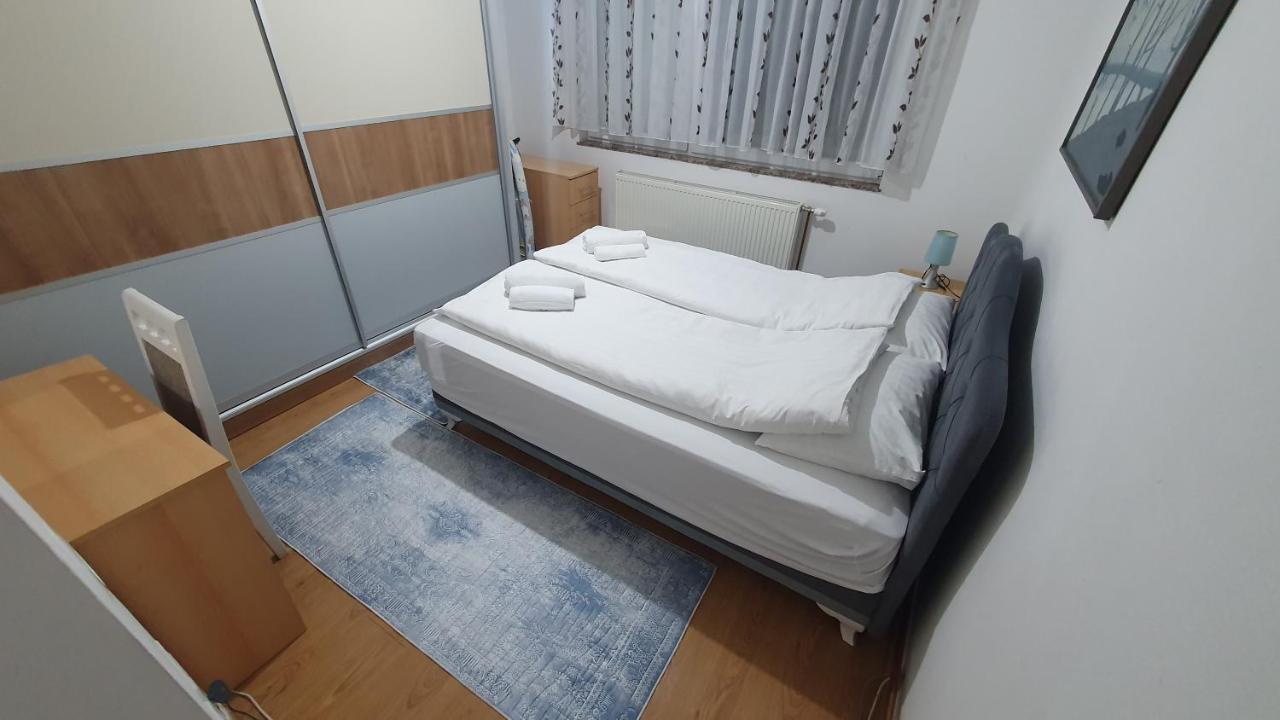 Apartman Dina Бихач Экстерьер фото